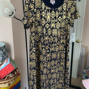 LuLaRoe Carly Dress S Black Gold Geometric Print Short Sleeve Casual